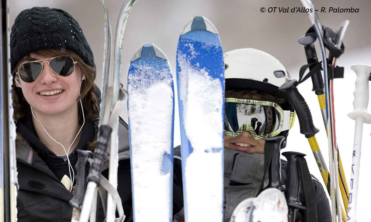 Cours de ski enfant, forfait & matériel compris - 5/6J - Akila Voyages